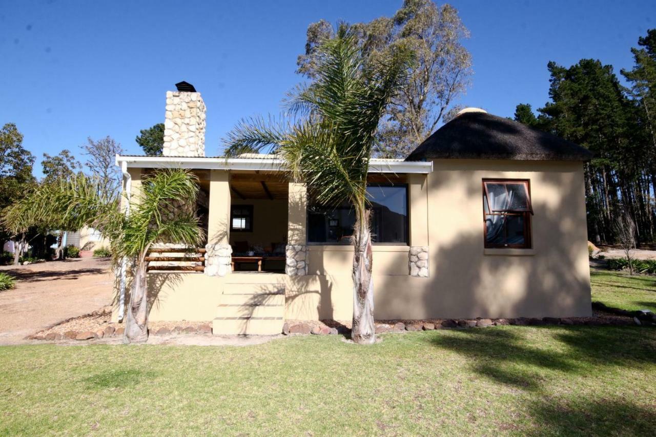 Oudebosch Guest Farm Villa Riversdale Exterior photo
